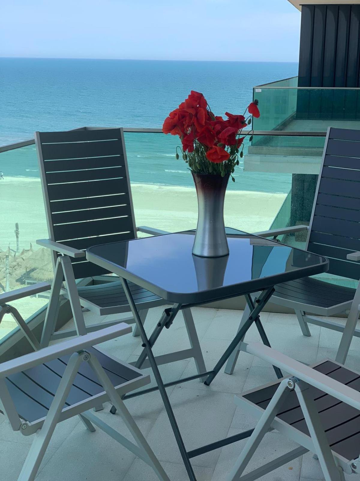 Năvodari Sea View Luxury Apartament מראה חיצוני תמונה