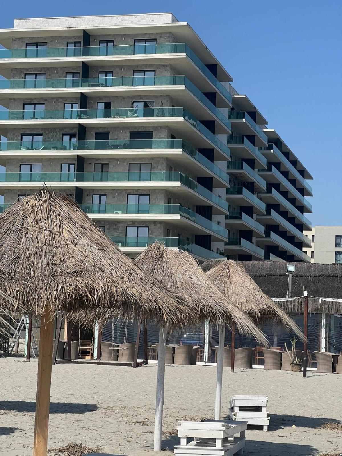 Năvodari Sea View Luxury Apartament מראה חיצוני תמונה